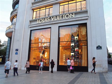 louis vuitton com online store|louis vuitton store website.